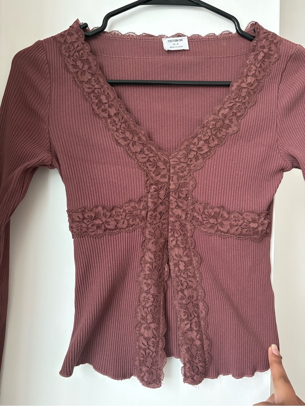 Lace-Trim Ribbed V-Neck Top - Picture 2 of 3